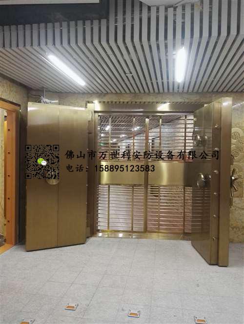 廣州博物館文物庫房門、不銹鋼鈦金金庫門安裝后效果圖