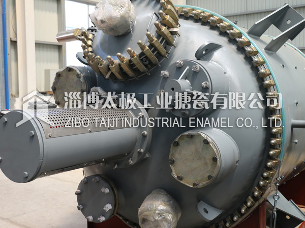 搪玻璃反應(yīng)釜的耐堿性范圍